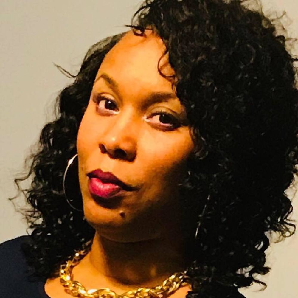 Meet your Posher, Zakiyyah